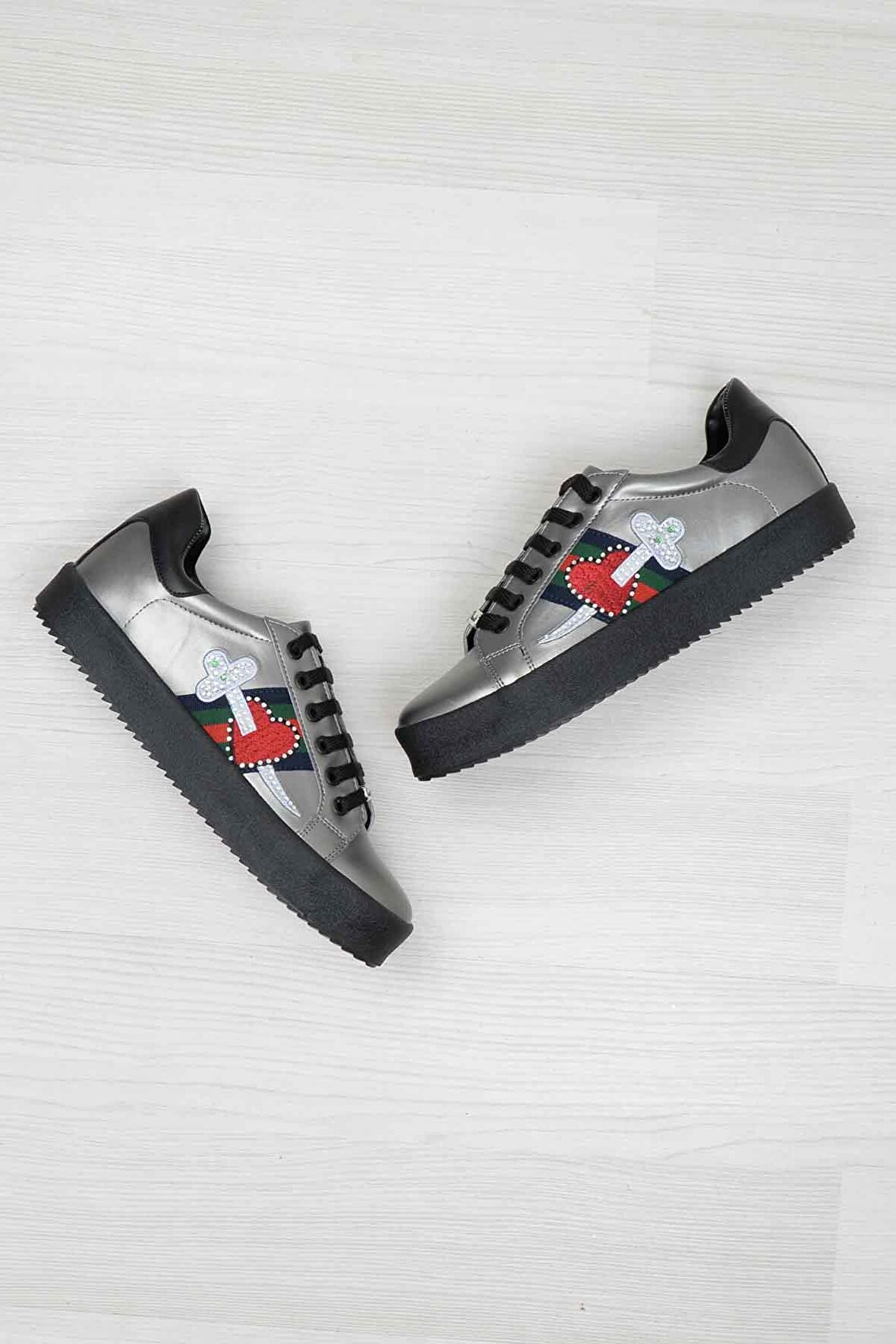 Kurşun Siyah  Kadın Sneaker E0220633309