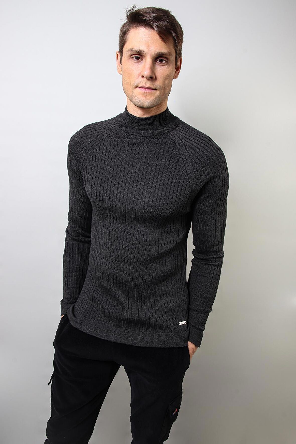 ALEXANDERGARDI FİTİLLİ BALIKÇI YAKA KAZAK (E20-5108)