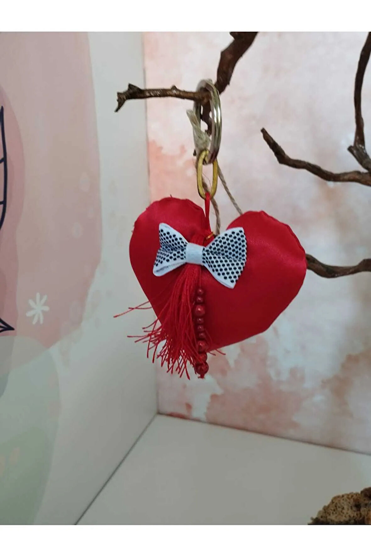 Saten Kalp Motifli Anahtarlık - Kırmızı - Organik & El Yapımı