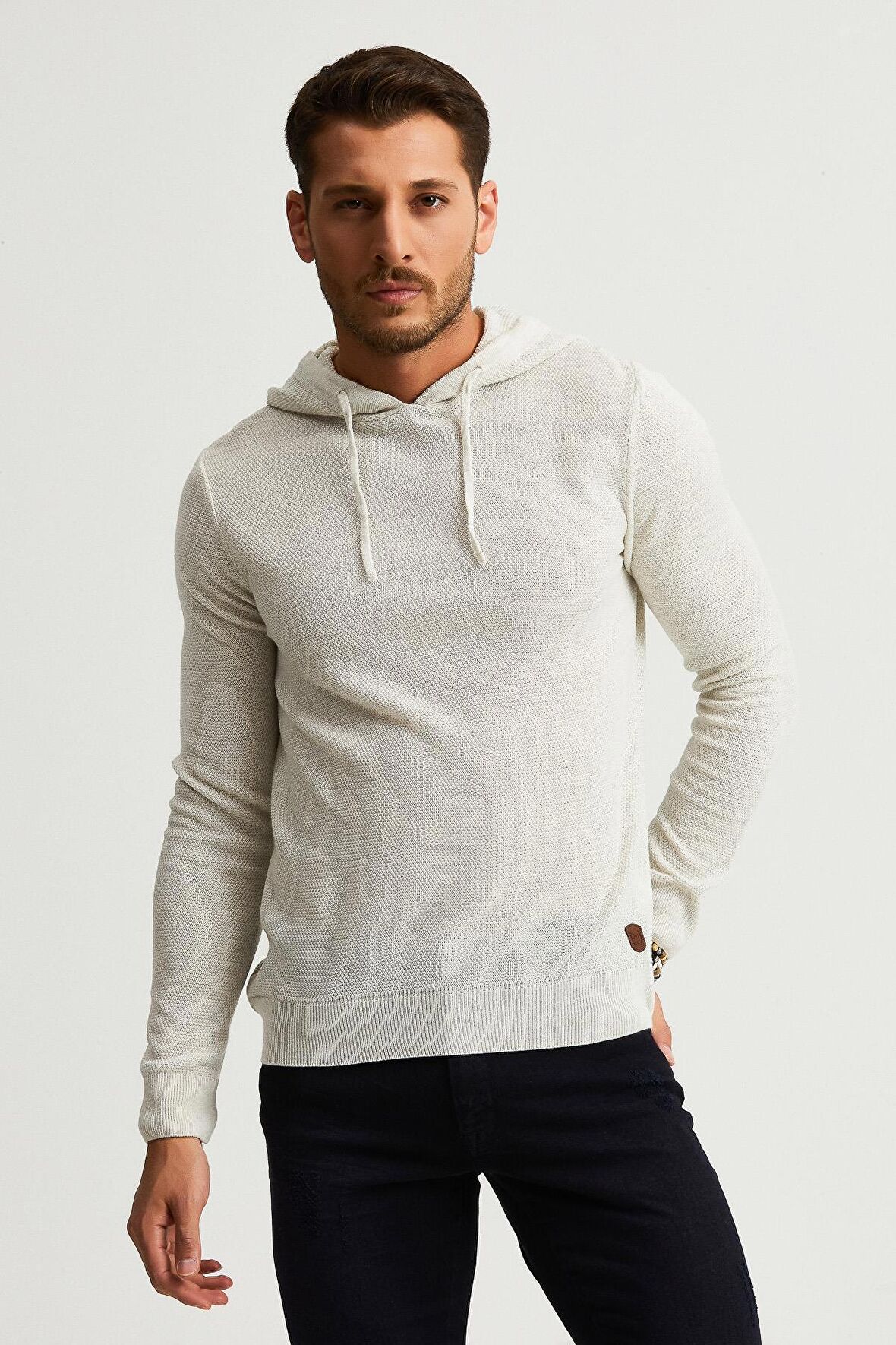 ALEXANDERGARDI KAPÜŞONLU İNCE KAZAK (E22-5713)