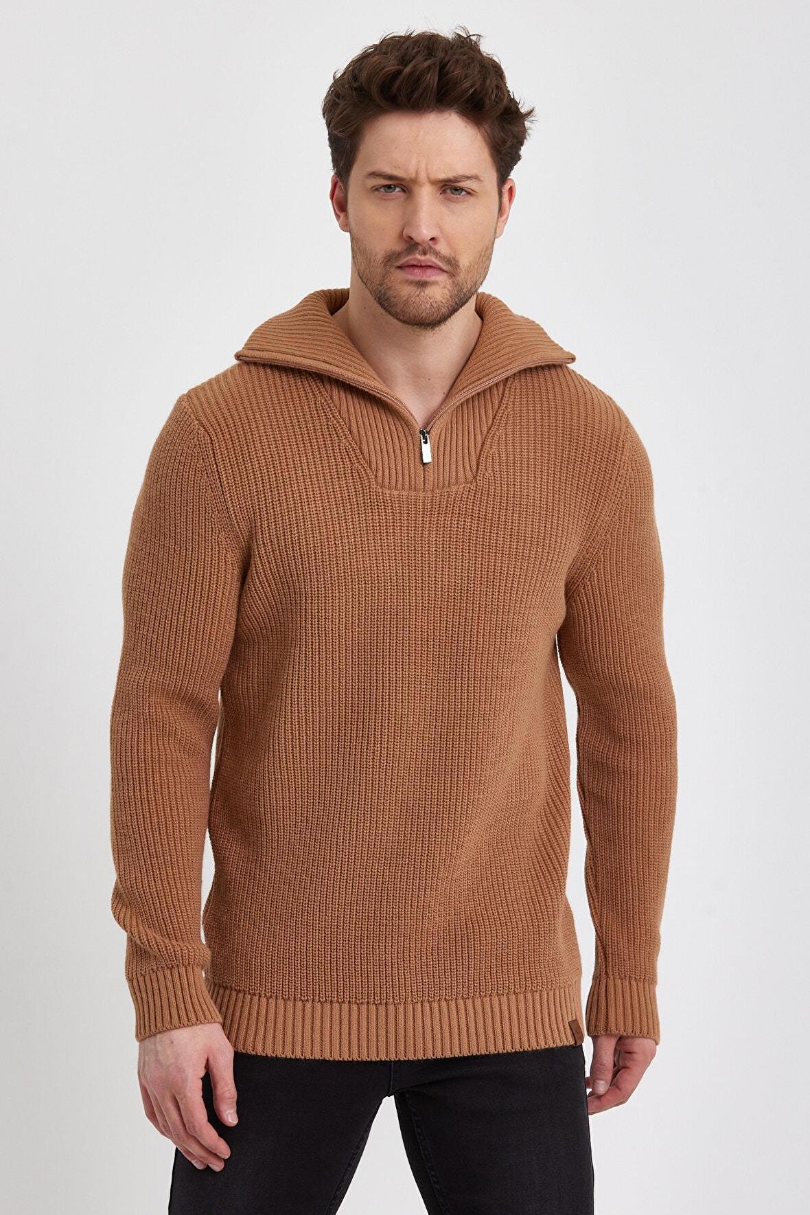 ALEXANDERGARDI FERMUARLI YARIM BALIKÇI YAKA KAZAK (E22-5718)