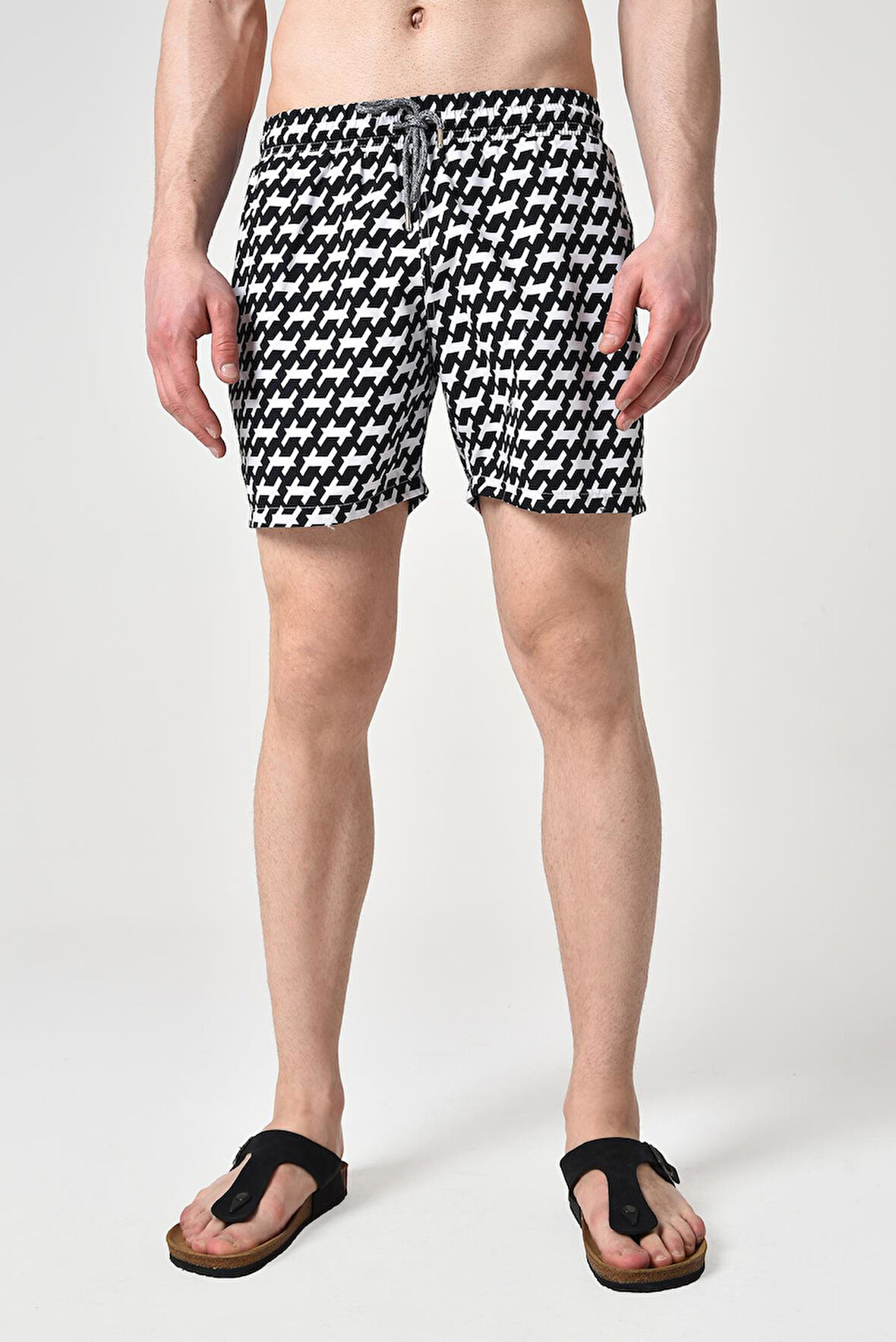 ALEXANDERGARDI DESENLİ DENİZ ŞORTU (E22-GRANZ00)