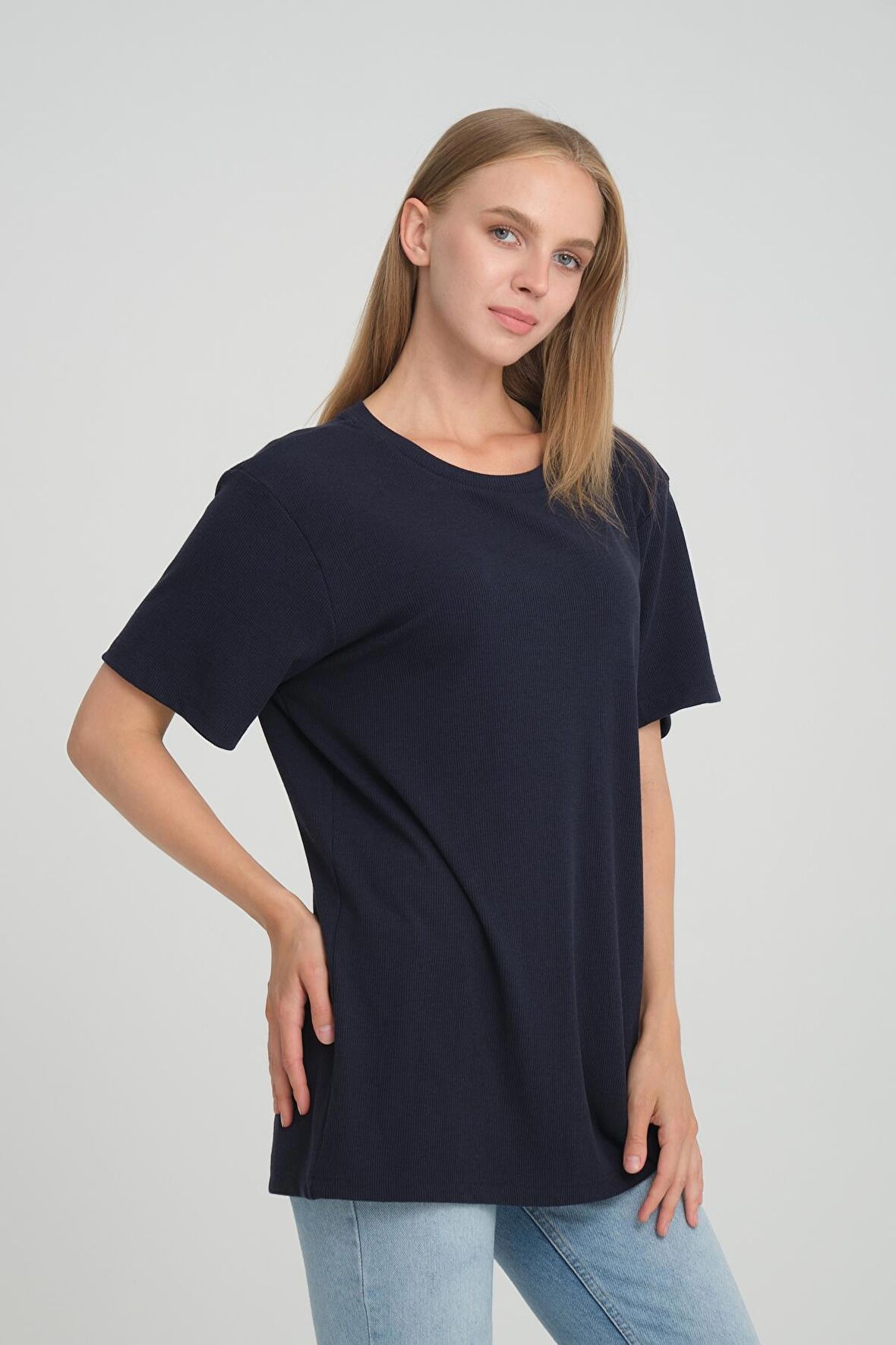 ALEXANDERGARDI BİSİKLET YAKA FİTİLLİ COMFORT FİT T-SHİRT (E24-08301)