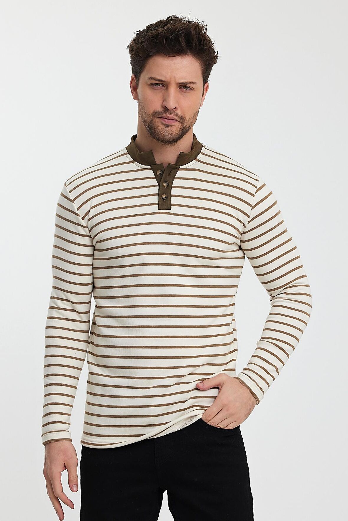 ALEXANDERGARDI DÜĞMELİ ERKEK SWEATSHİRT (E24-72803-ERK)