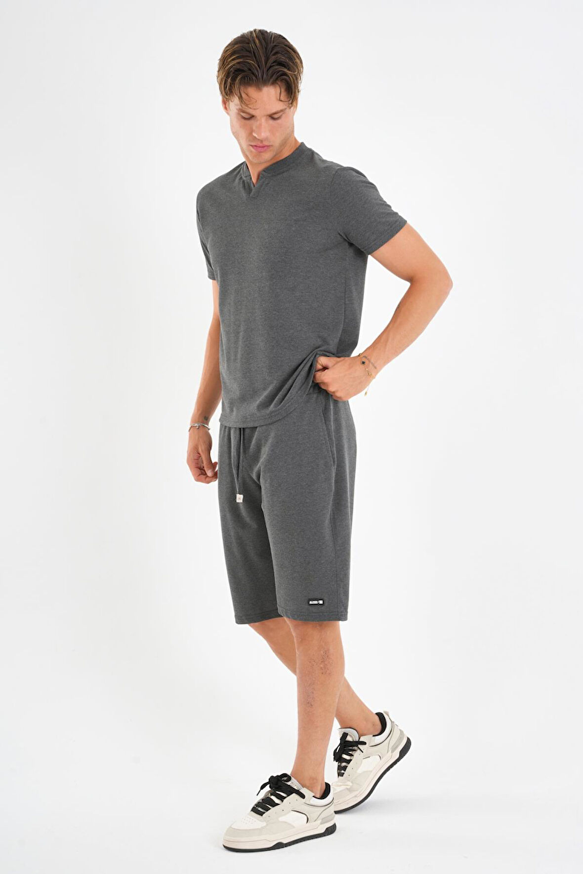 ALEXANDERGARDI Cepli Bağlamalı Tişört-Şort Takım