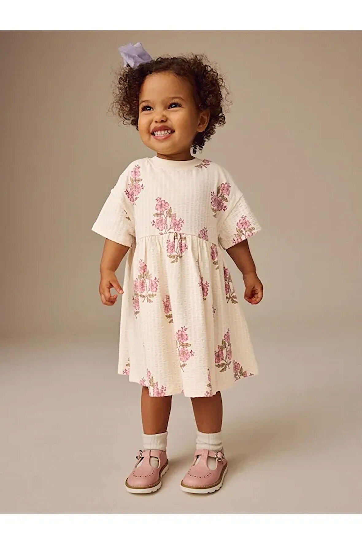 % 100 Pamuklu Ekru Çiçek Desenli Kısa Kollu Elbise