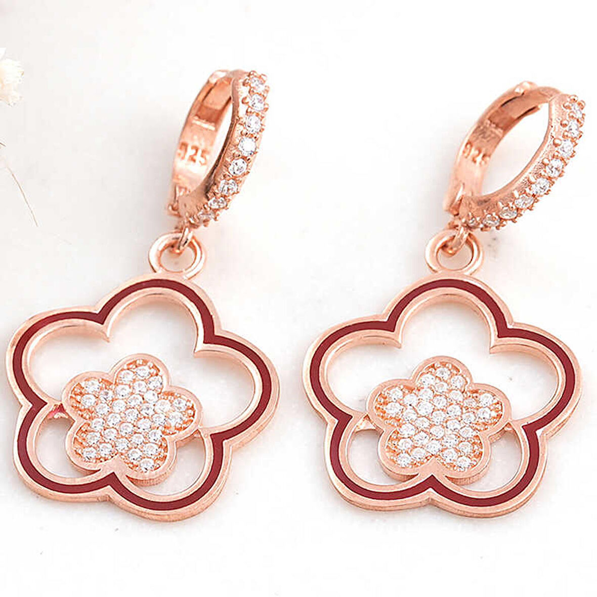 Ebuz ​Gümüş Rose Sallantılı Çiçek Desenli Kadın Küpe