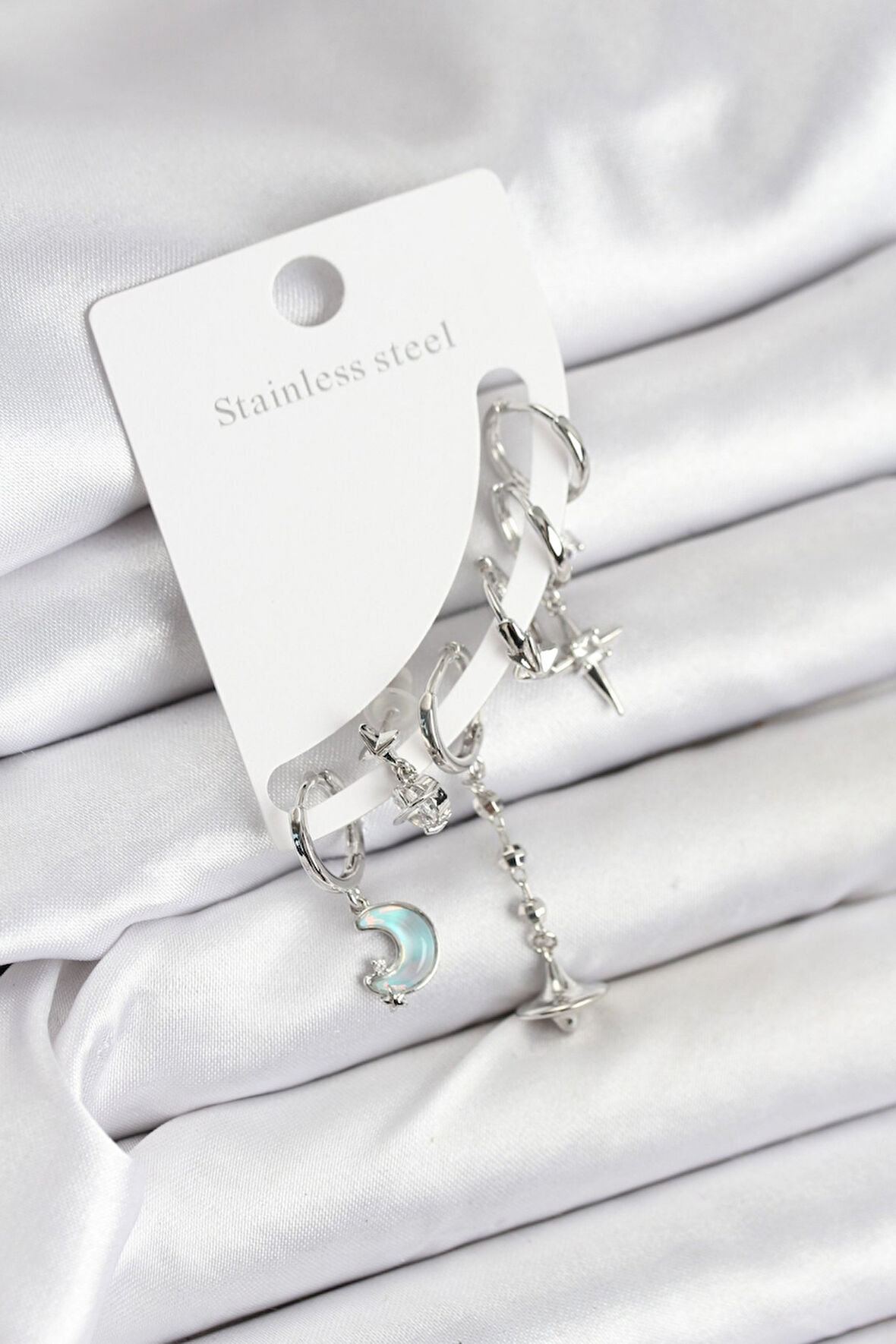 Pirinç Gümüş Renk Ay Model Kadın Set Küpe