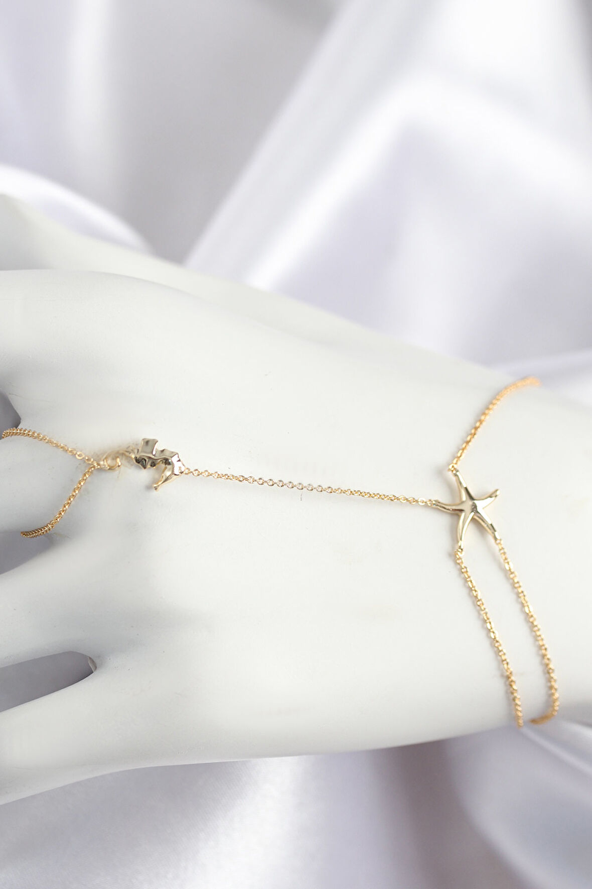 Pirinç Zirkon Taşlı Deniz Atı Ve Yıldız Model Gold Renk Şahmeran