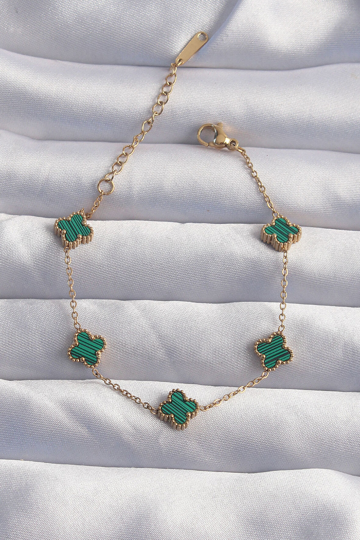 316L Çelik Baby Boy Gold Renk Çizgili Yeşil Mineli Yonca Bileklik - EBJ240822W26852