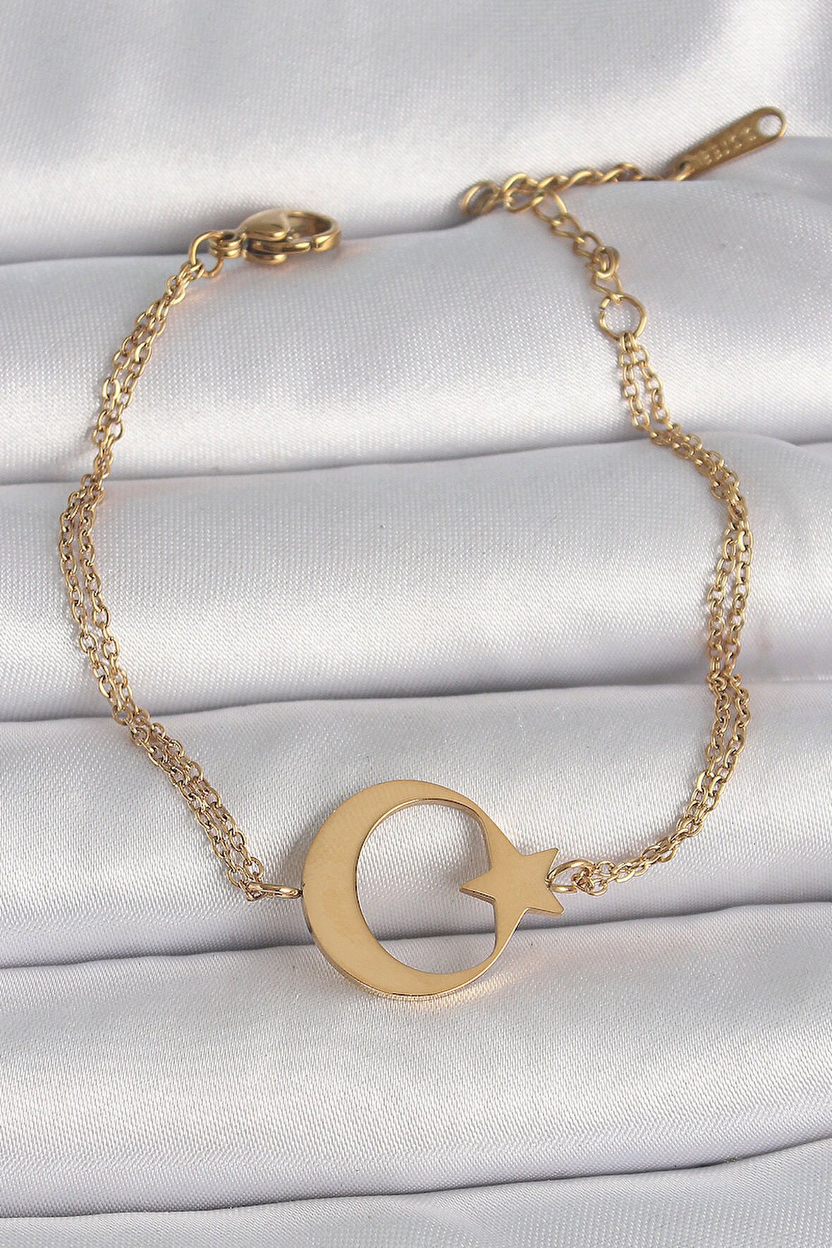 Gold Renk Ay Yıldız Model Kadın Bileklik - EBJ250201W30874