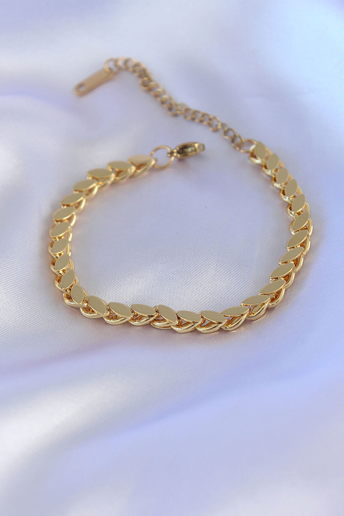 Arpa Gold Renk Kadın Bileklik - EBJ250620W35810