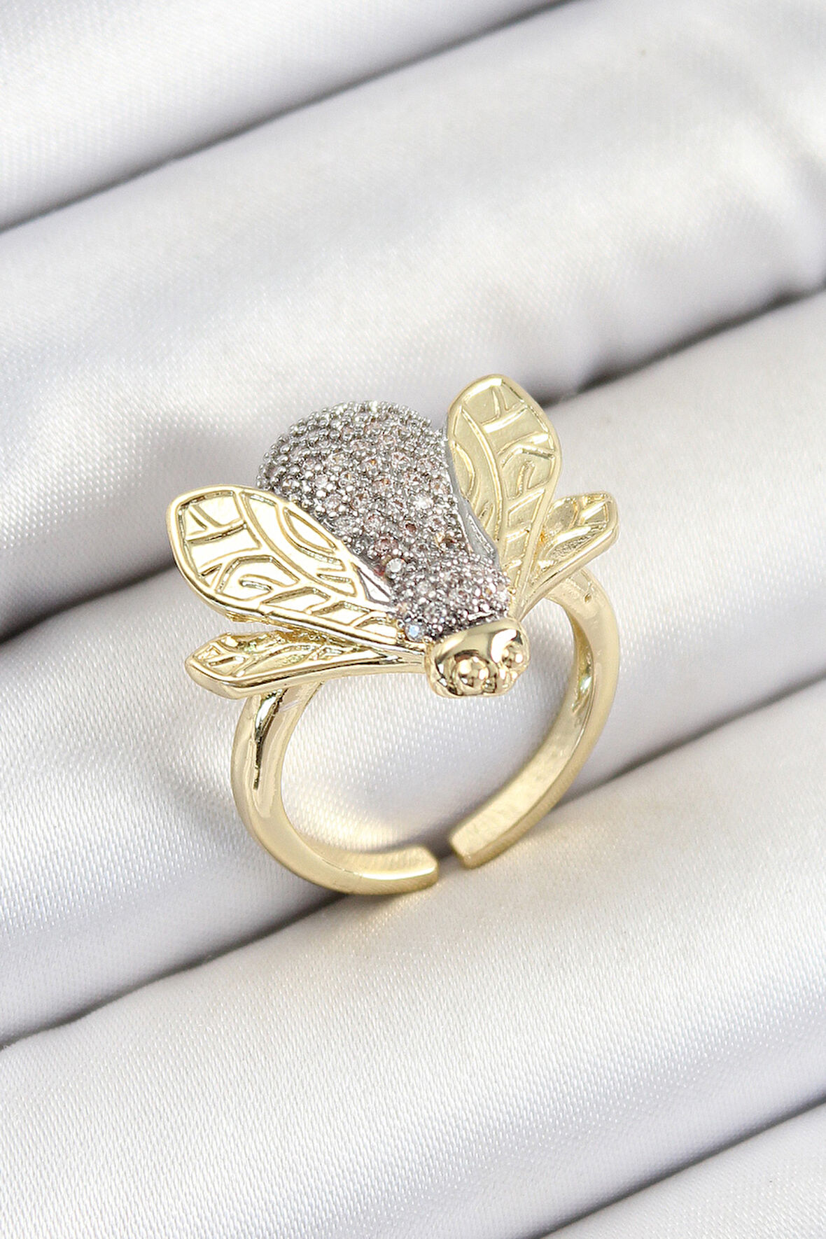 Pirinç Zirkon Taşlı Arı Model Gümüş Ve Gold Renk Kadın Yüzük - EBJ250628W35848