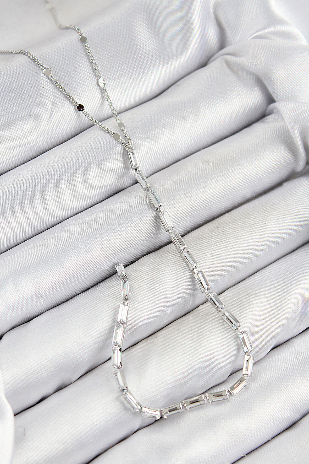 Pirinç Zirkon Taşlı Model Gümüş Renk Y Kolye - EBJ250816W37241