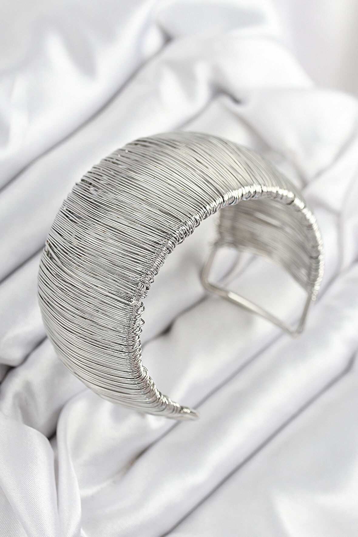 Pirinç Tel Sarma Model Gümüş Renk Kadın Bileklilk - EBJ250902W37754