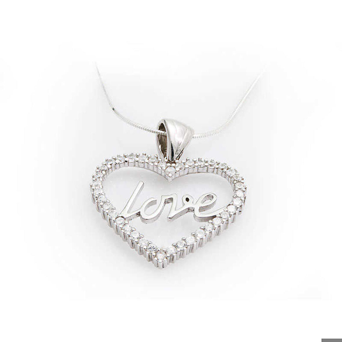 Ebuz Gümüş Taşlı Love Kadın Kolye