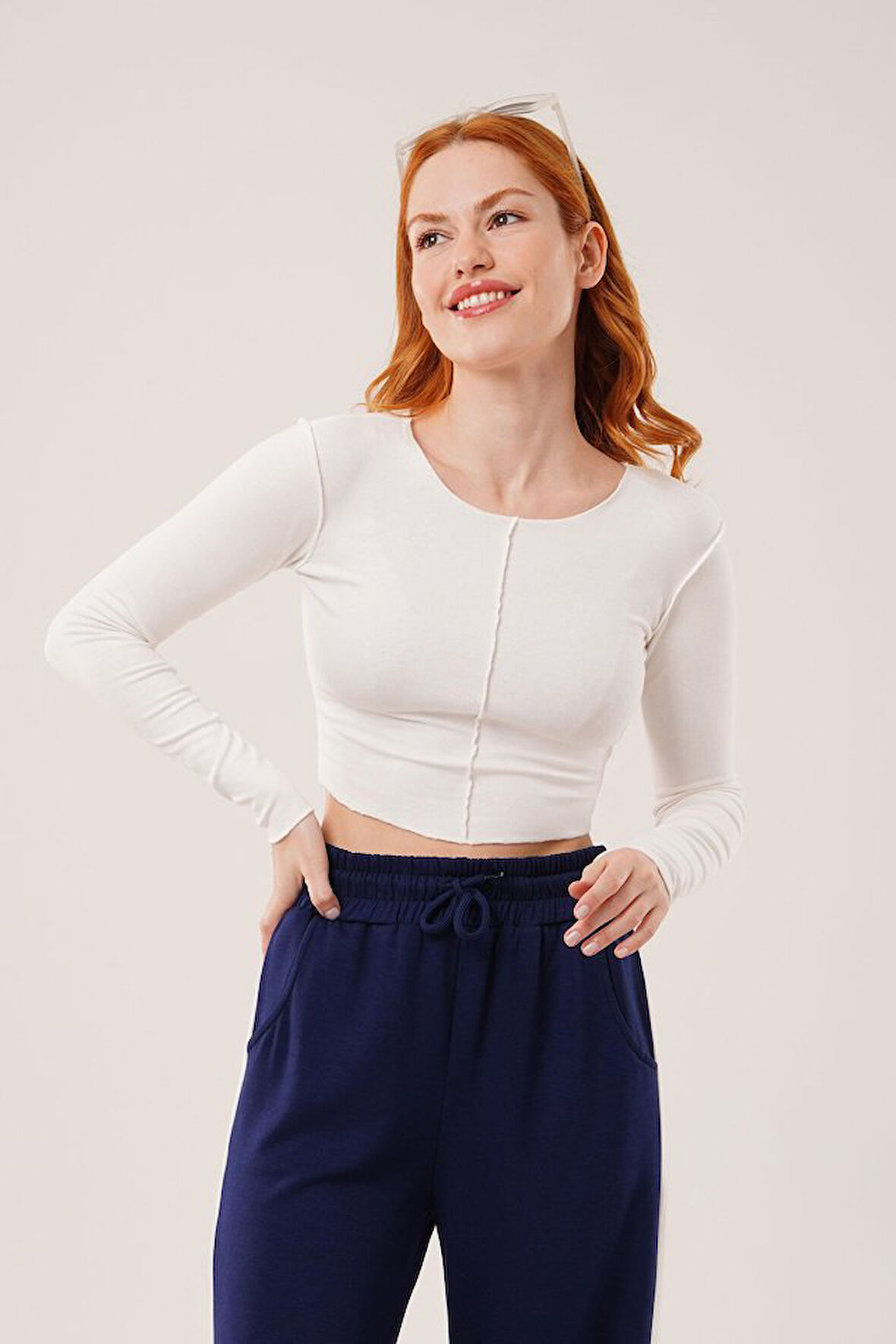 Ebedi Ters Dikişli Basic Beyaz Body Bluz