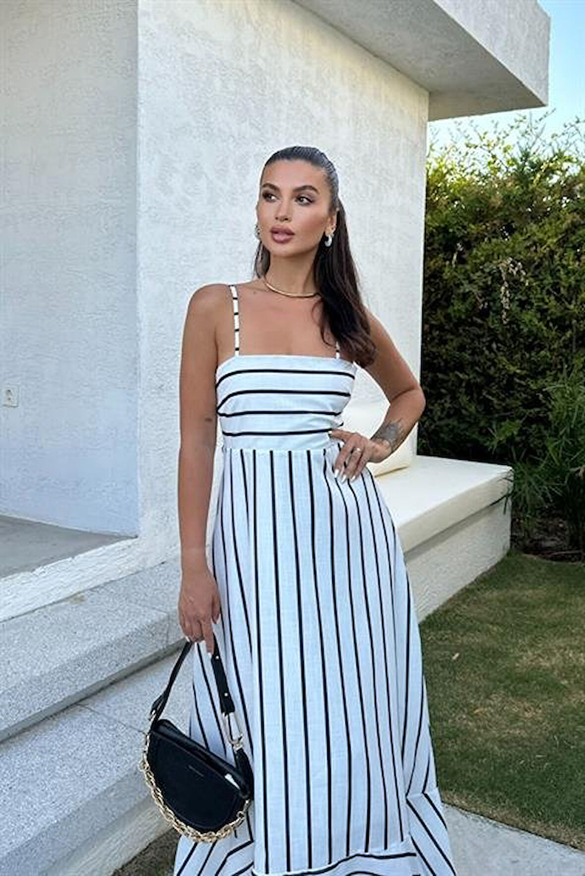 Ebedi Jenny Volanlı Çizgi Desen Elbise2747-8