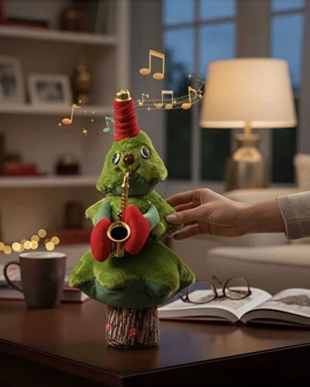 Müzikli Dans Eden Yılbaşı Ağacı – Saksafon Çalan Hareketli Noel Ağacı Oyuncak Dekor