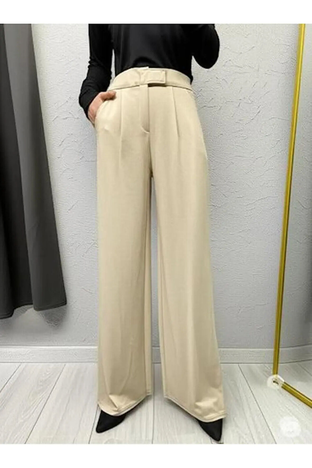 SCUBA KREP ÖNDEN PİLELİ BELİ ÇIRT KAPAMALI PALAZZO PANTOLON