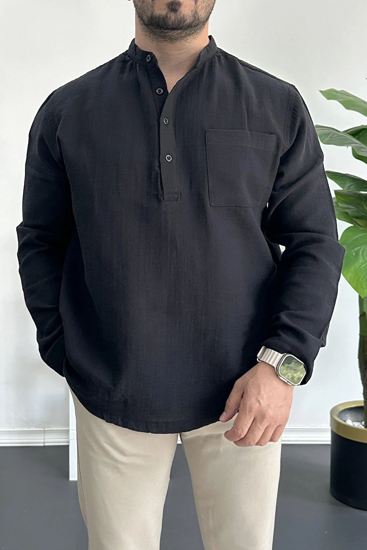 Erkek Hakim Yaka Yarım Patlı Cepli Gömlek Siyah Edw361