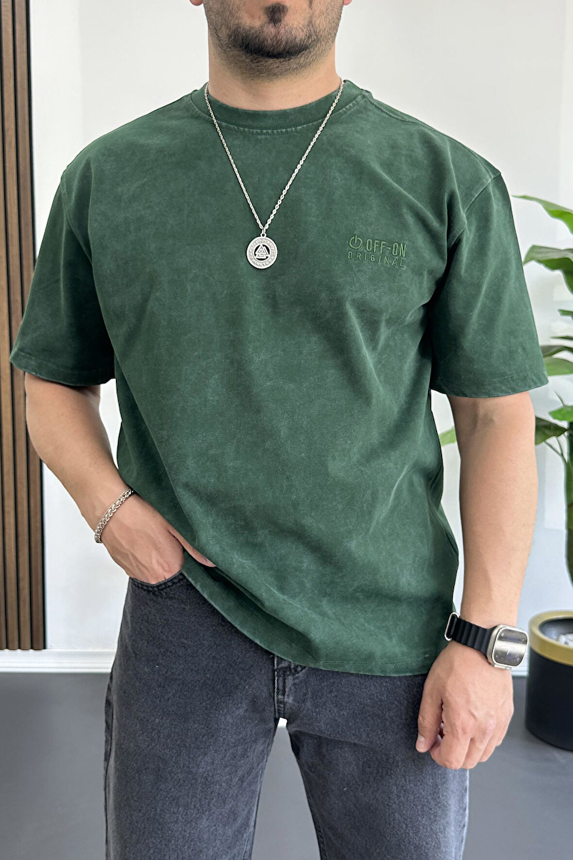 Erkek Oversize Geniş Kesim Yıkamalı Kumaş Nakış Logolu Tişört Yeşil Edw366