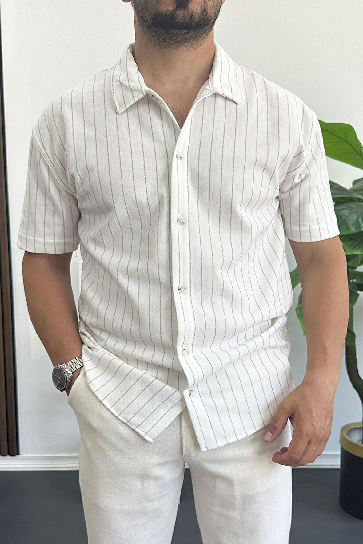 Erkek Dik Çizgili Kısa Kollu Gömlek Krem Edw387