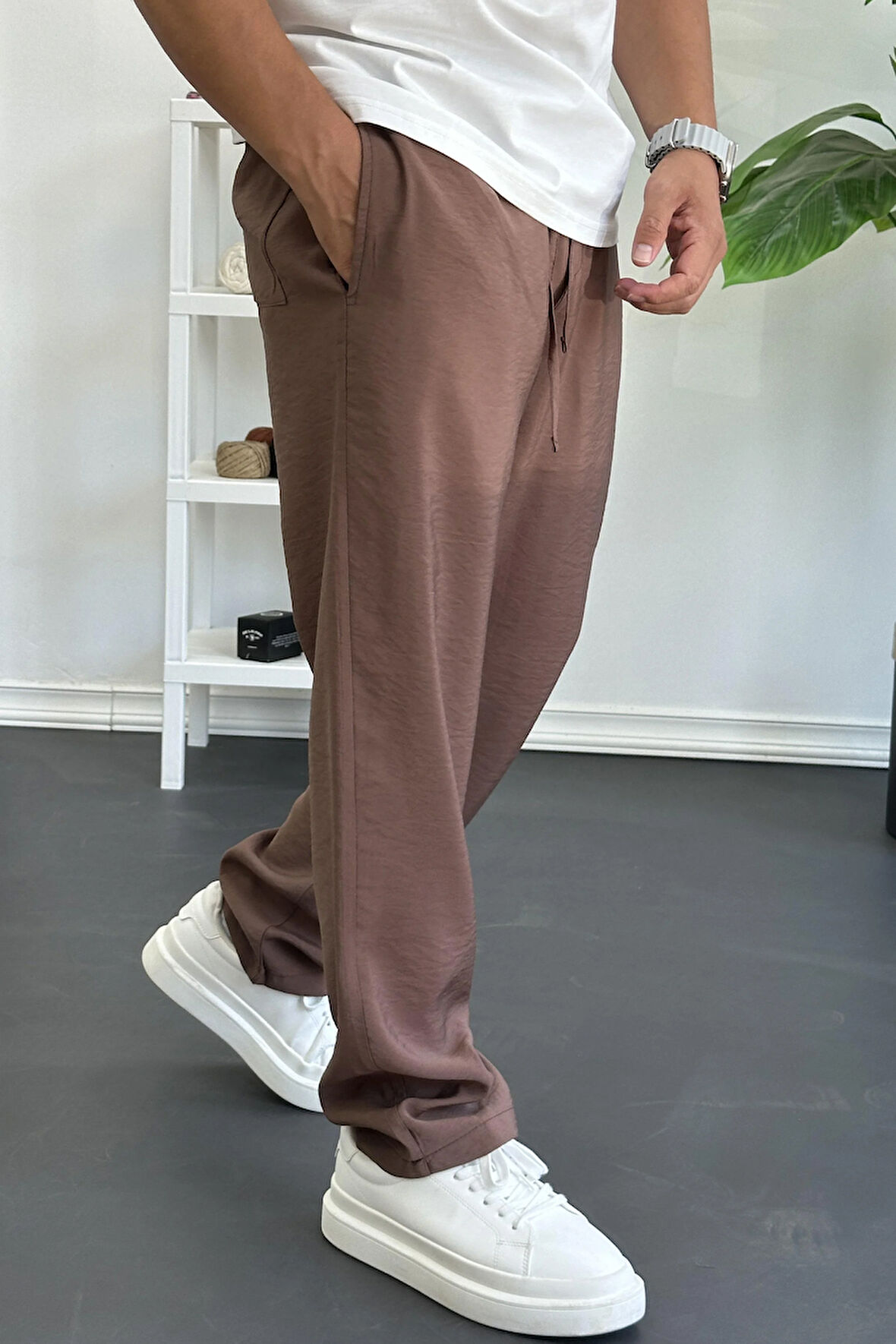 Erkek Beli Lastikli Modal Kumaş Rahat Kesim Pantolon Kahverengi Edw396