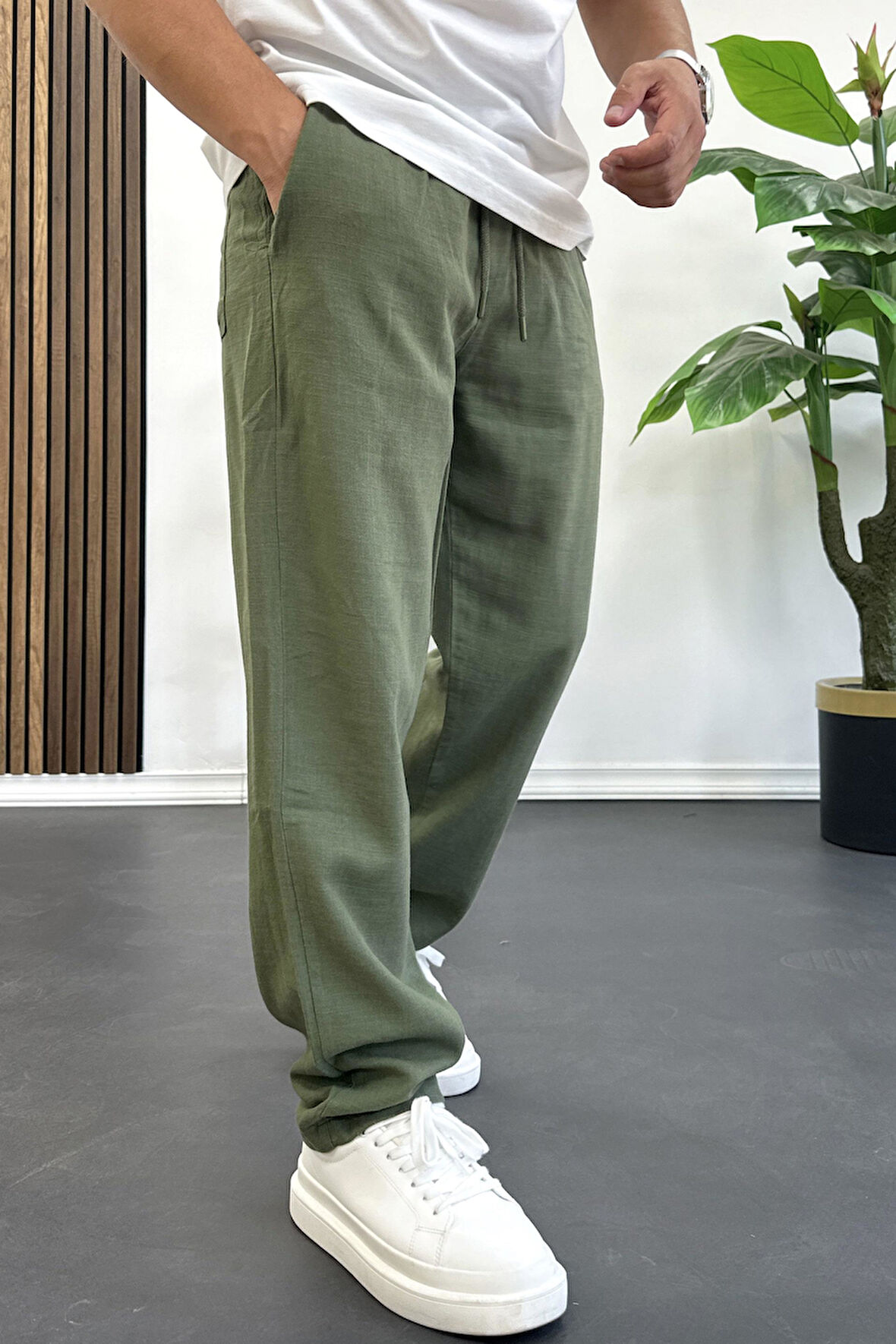 Erkek Rahat Kalıp Keten Görünümlü Pamuklu Beli Lastikli Pantolon Yeşil Edw404