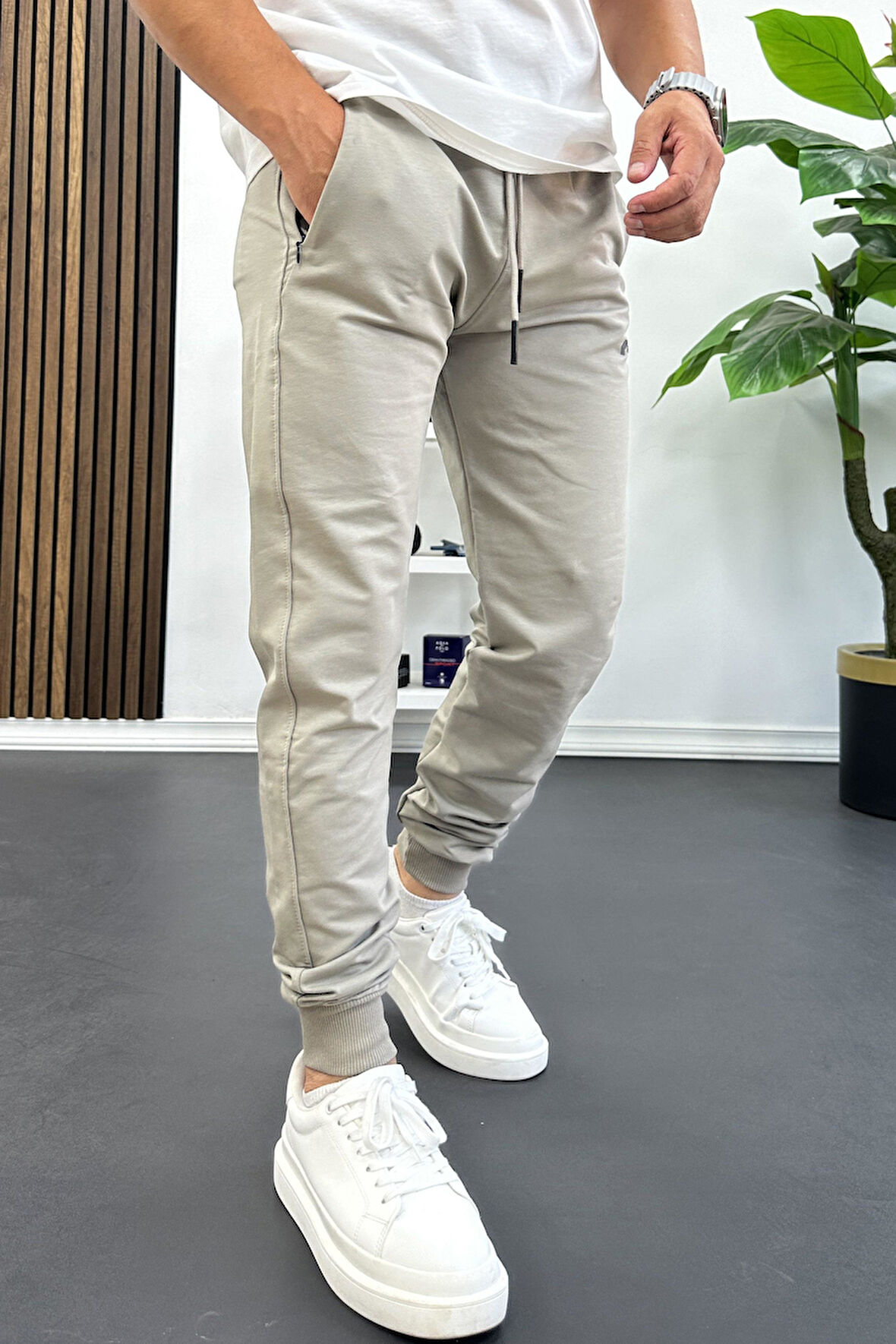 Erkek Regular Fit Dar Paça Lastik Paça Eşofman Altı Bej Edw406