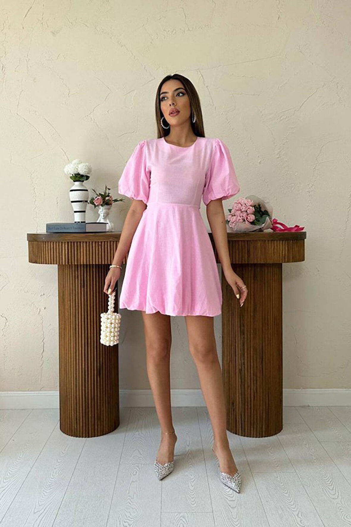 Pembe Arkadan Bağlamalı Keten Elbise