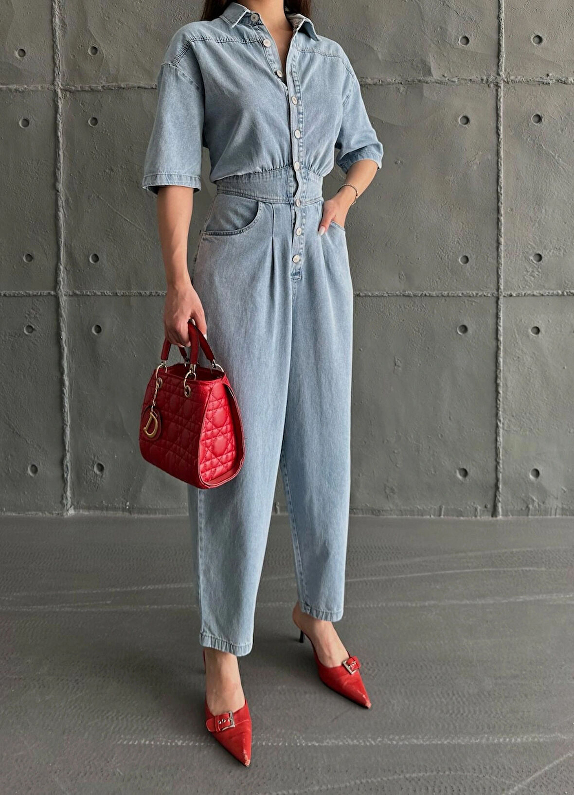 KISA KOLLU DENİM TULUM