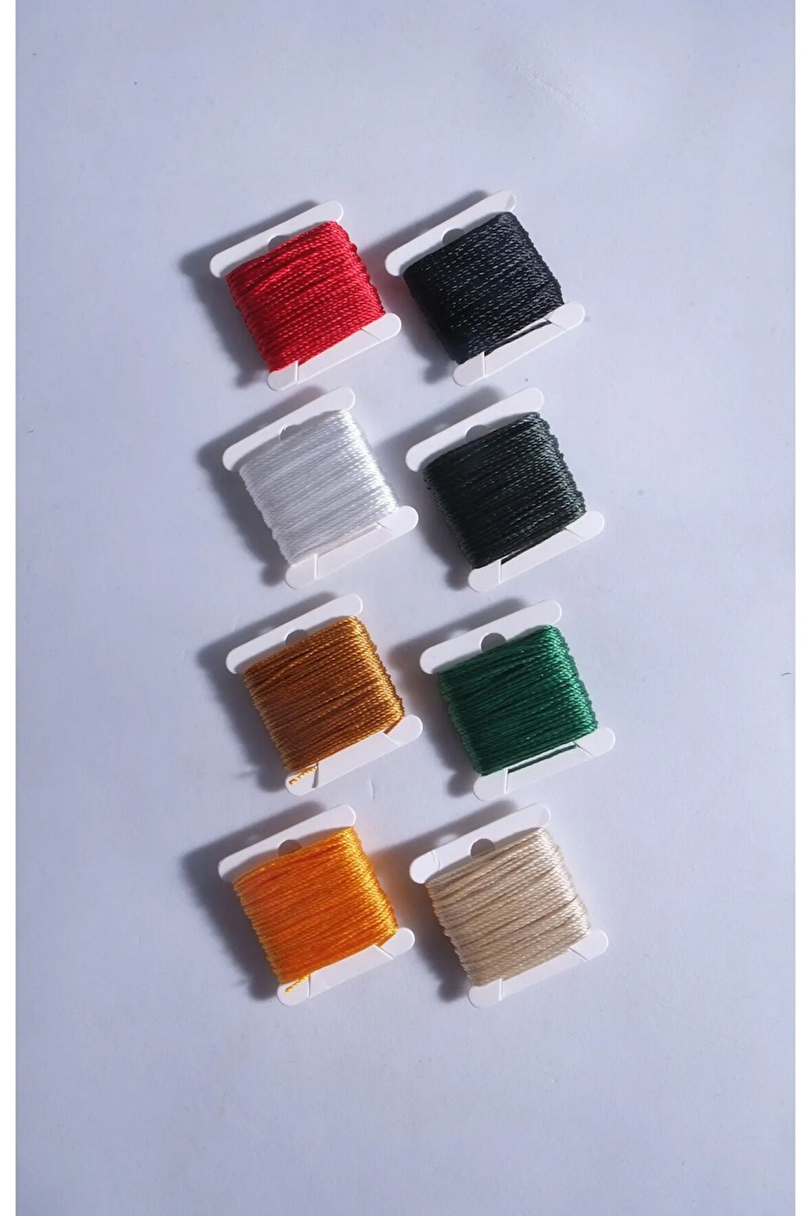 0.6 Mm 10 Metre 8 Renk Tesbih Ipi Toplam 80 Metre