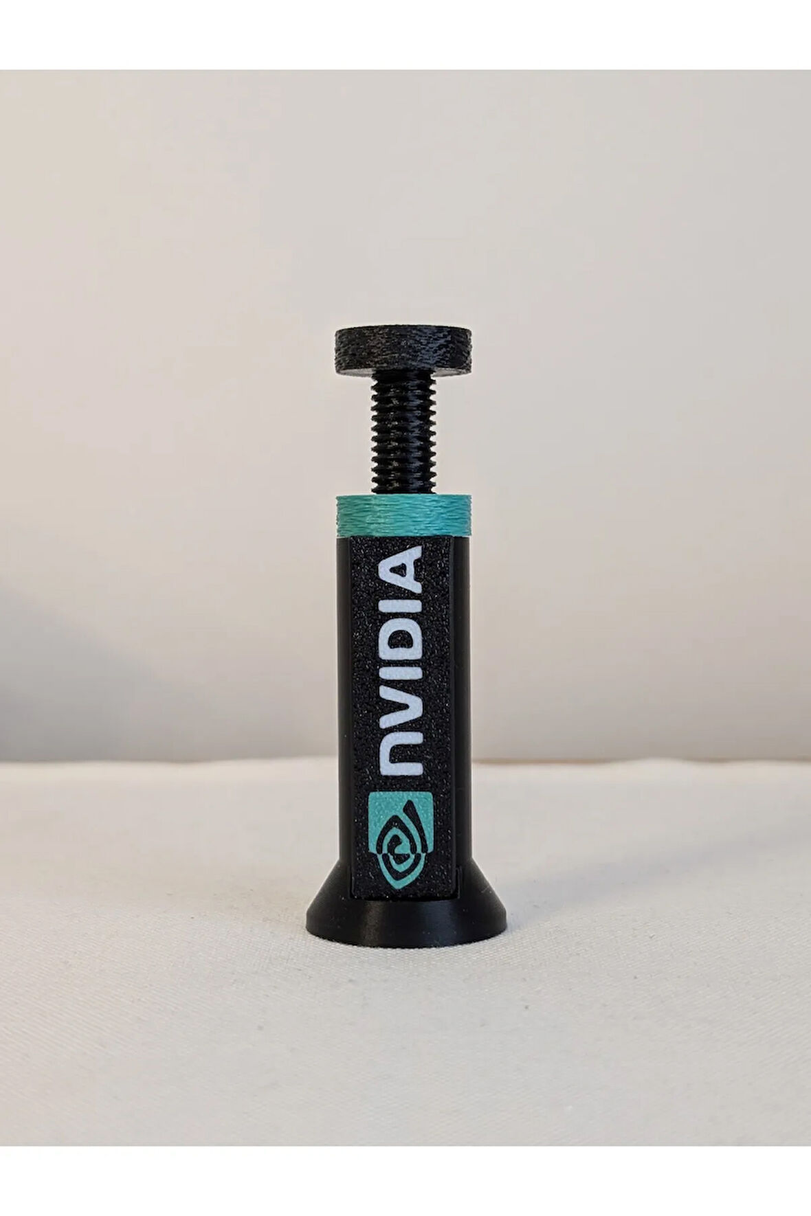 Just3dprintings Ayarlanabilir Gpu Destek Ayağı