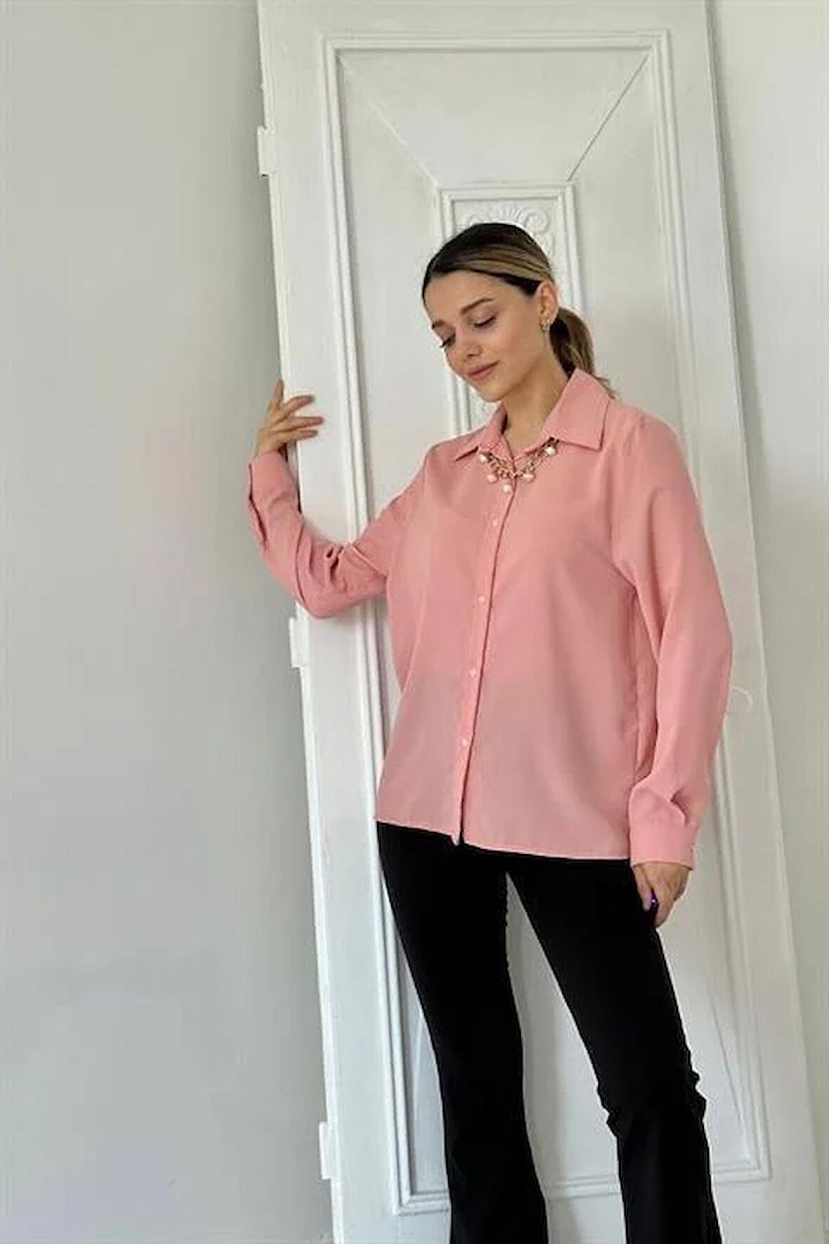 Yakada İnci Detay Gömlek - Pembe