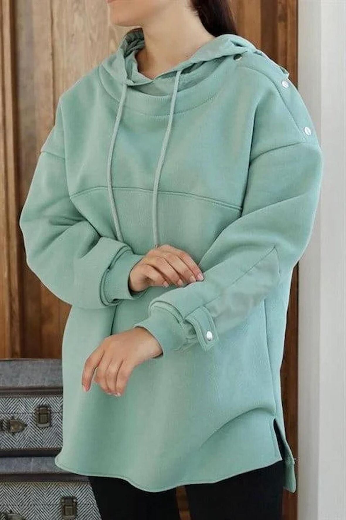 Kapüşonlu Garni Detay Sweatshirt - Çağla