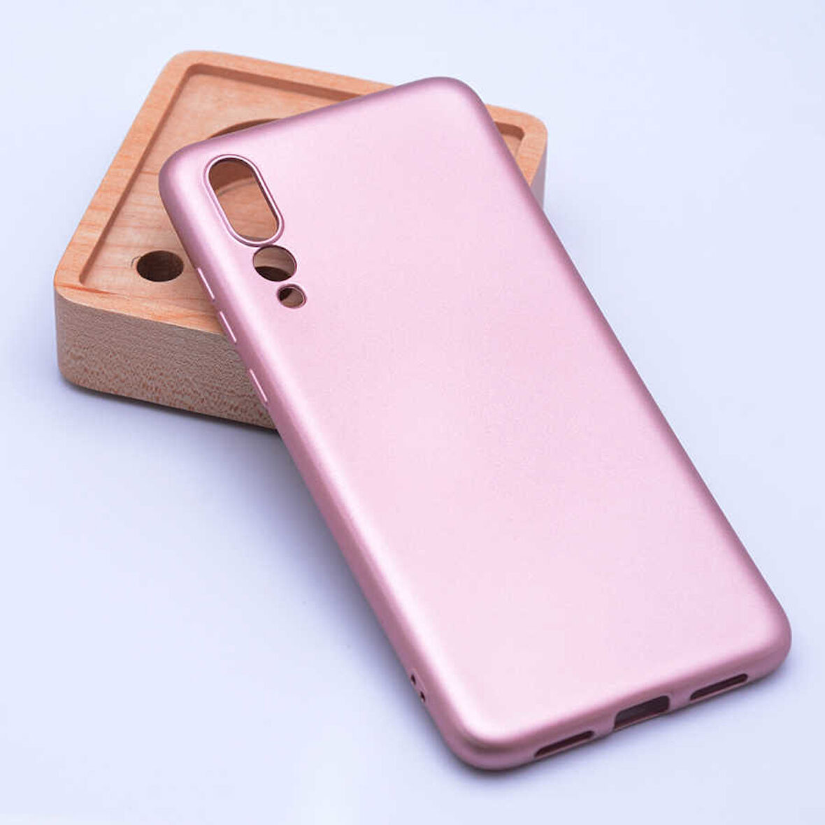 Huawei P20 Pro Uyumlu Kılıf Esnek ve Darbe Emici Renkli Koruyucu Kapak