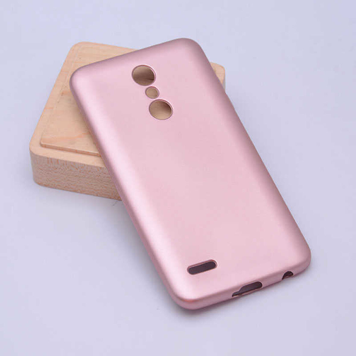 LG K11 Uyumlu Kılıf Esnek ve Darbe Emici Renkli Koruyucu Kapak