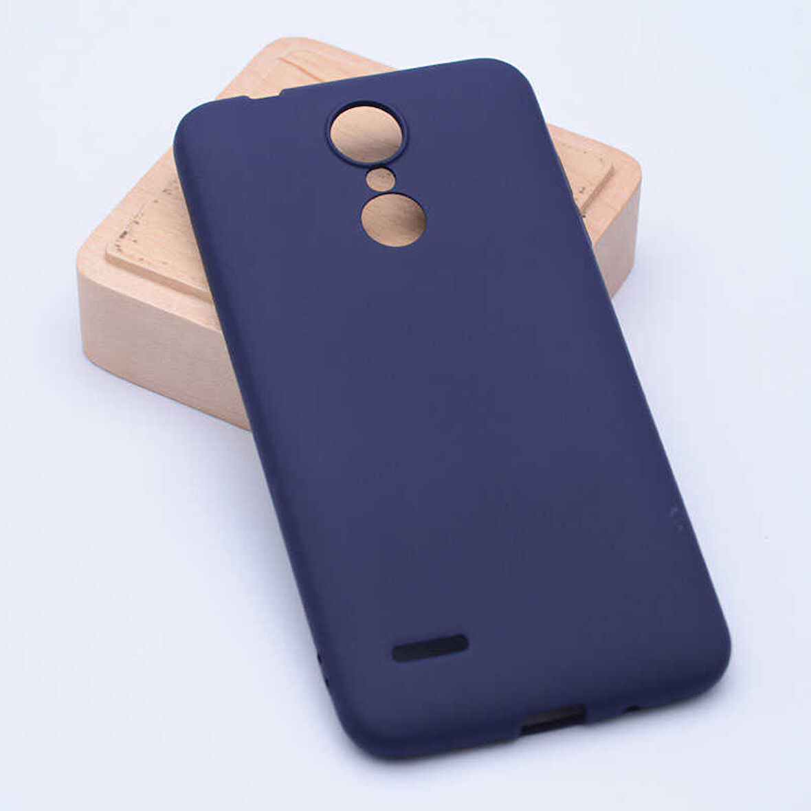 LG K9 Uyumlu Kılıf Esnek ve Darbe Emici Renkli Koruyucu Kapak