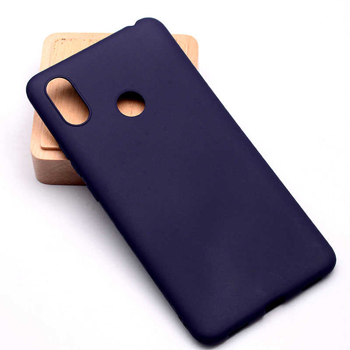 Xiaomi Mi Max 3 Uyumlu Kılıf Esnek ve Darbe Emici Renkli Koruyucu Kapak