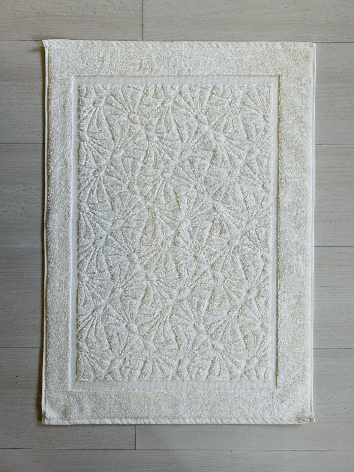 Deniz Kabuğu Desen Havlu Banyo Paspası 50x70 cm