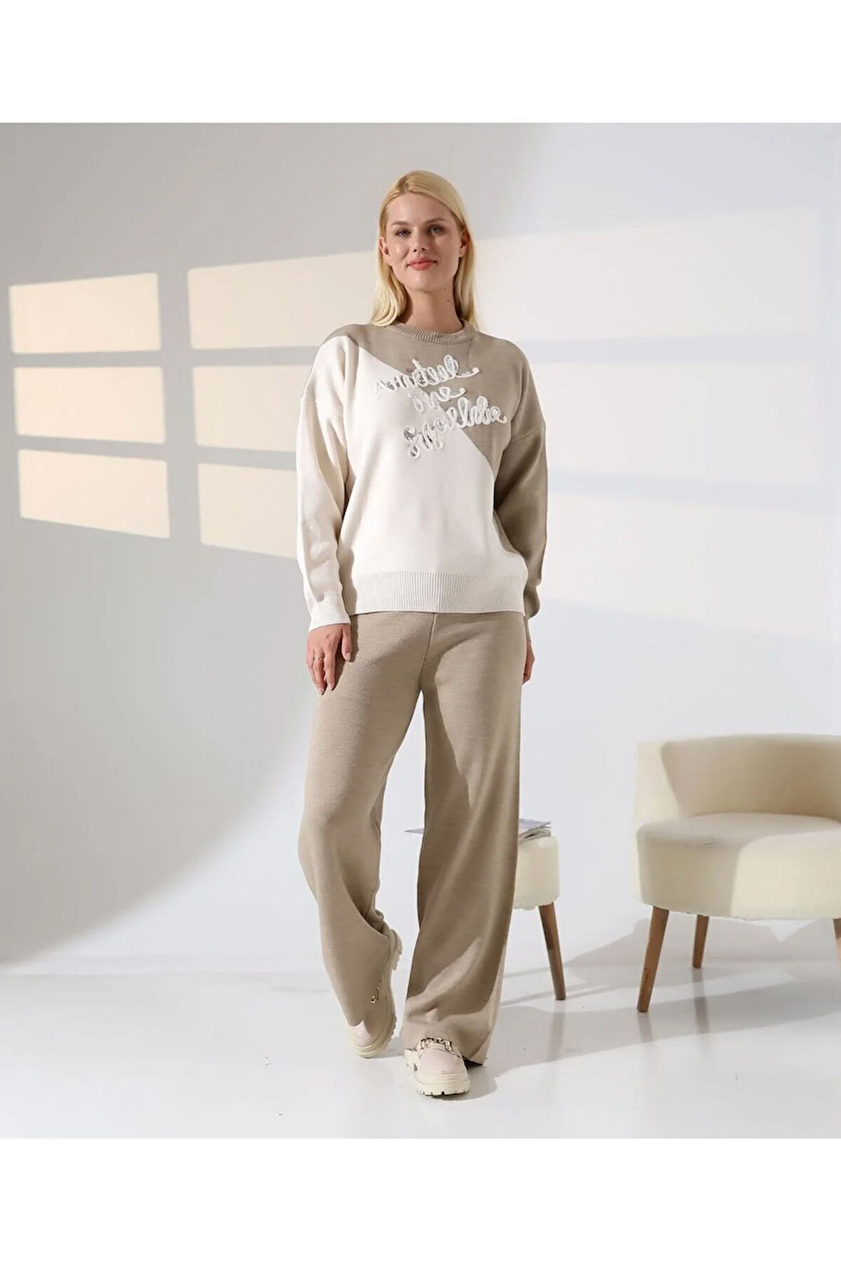 Renk Bloklu Triko Takım