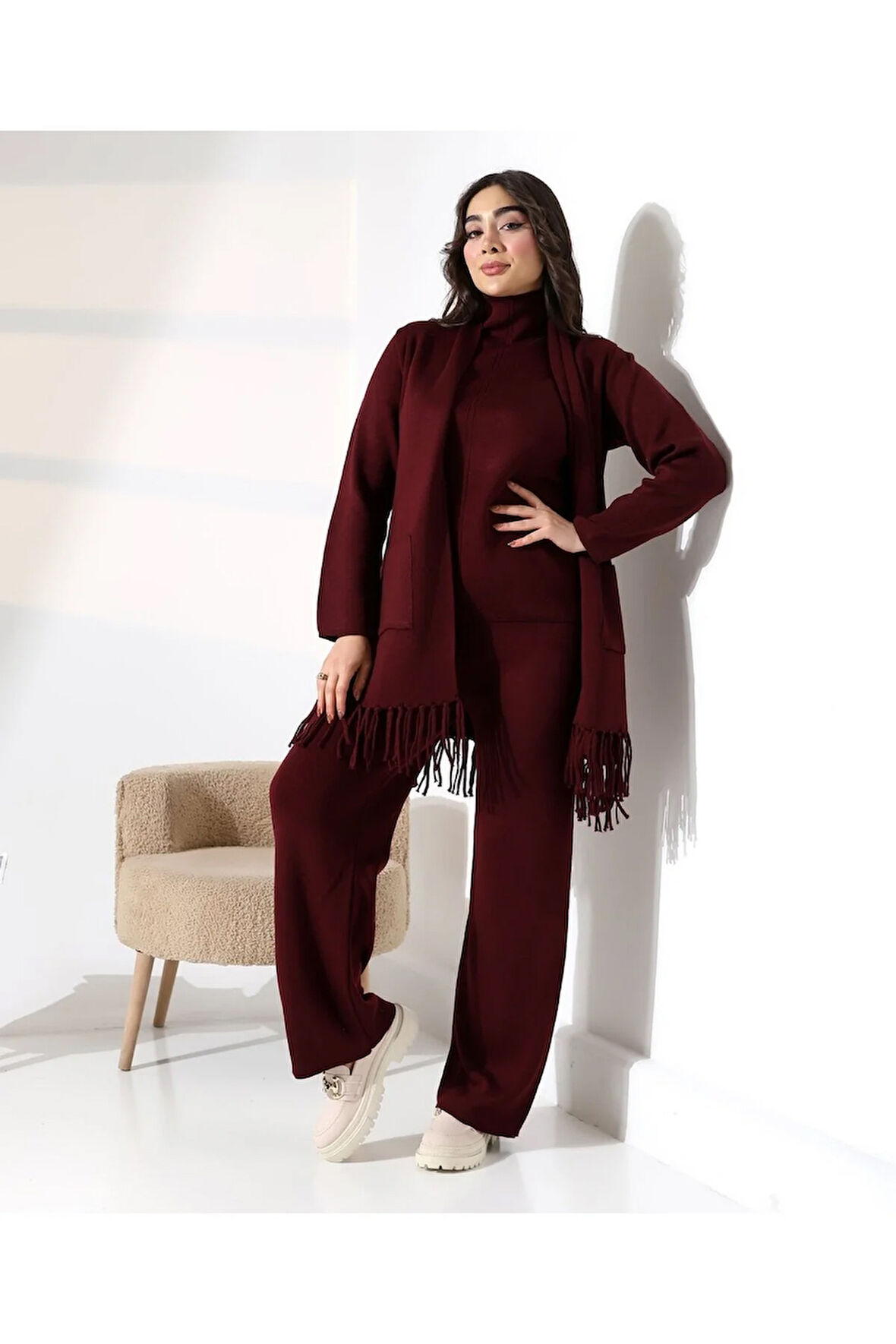 Bohem Şıklık Püskül Detaylı Üçlü Triko Takım