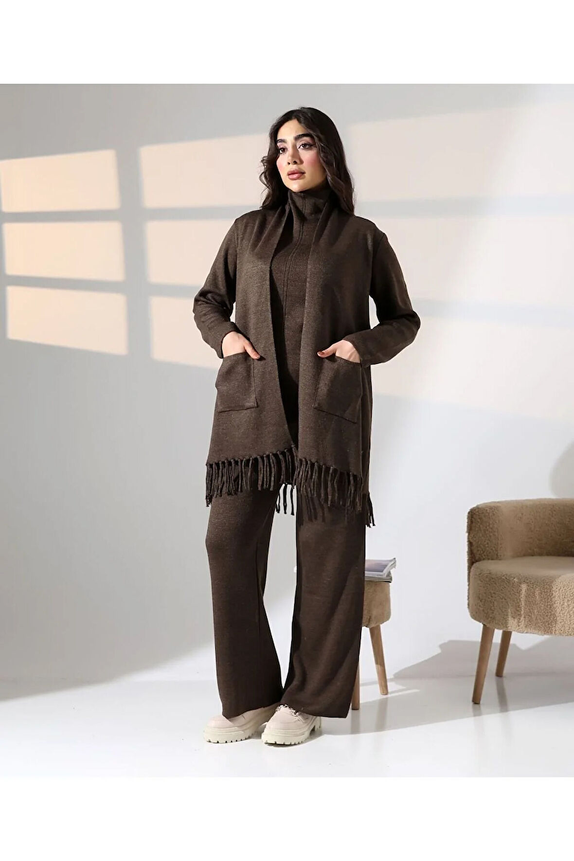 Bohem Şıklık Püskül Detaylı Üçlü Triko Takım