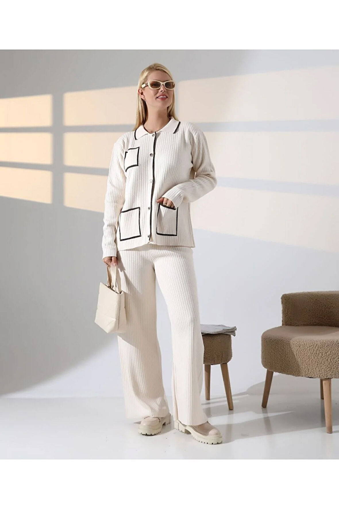 Biye Detaylı Cepli Hırka Triko Takım