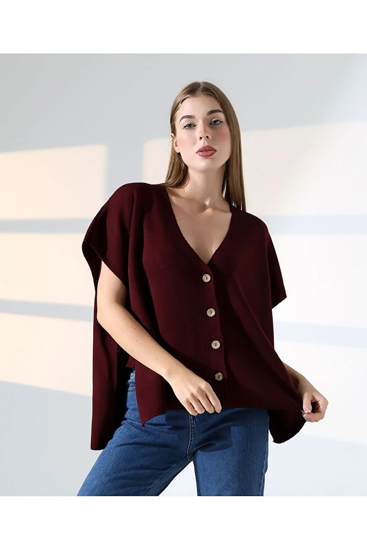 Düğme Detaylı Asimetrik Triko Bluz