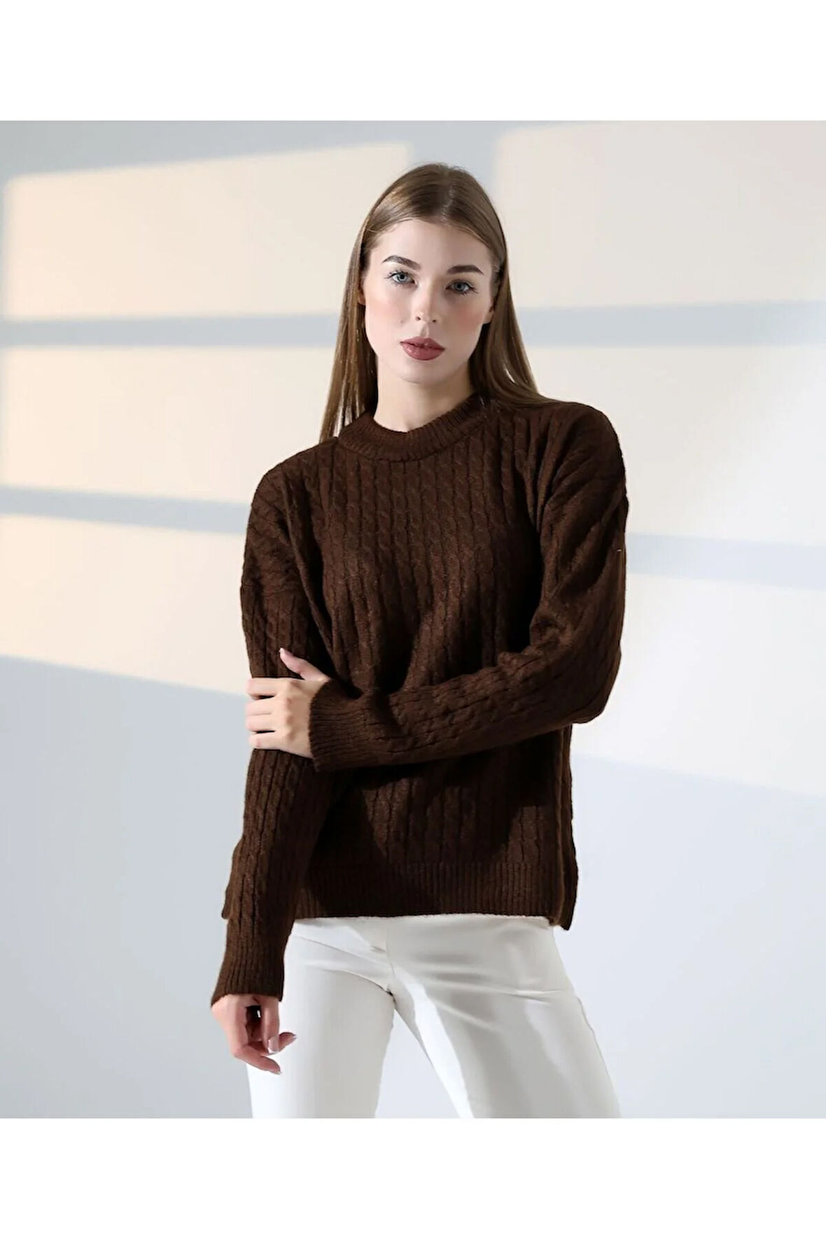 Kontrast Dokulu Örgü Triko Kazak