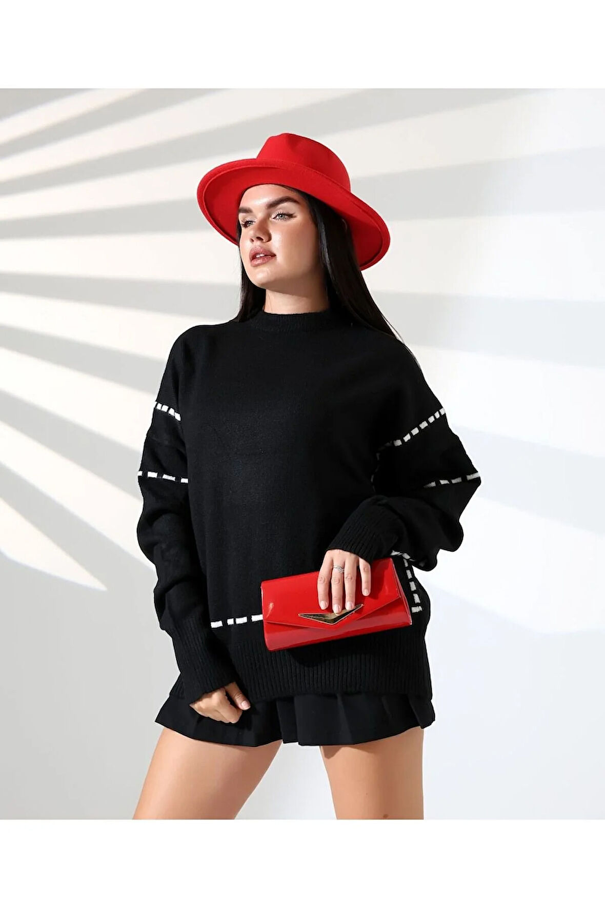 Yüksek Yaka Dikişli Triko Kazak