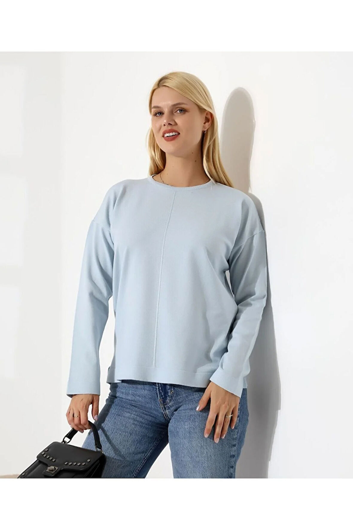 Ortadan Dikişli Kadın Triko Kazak