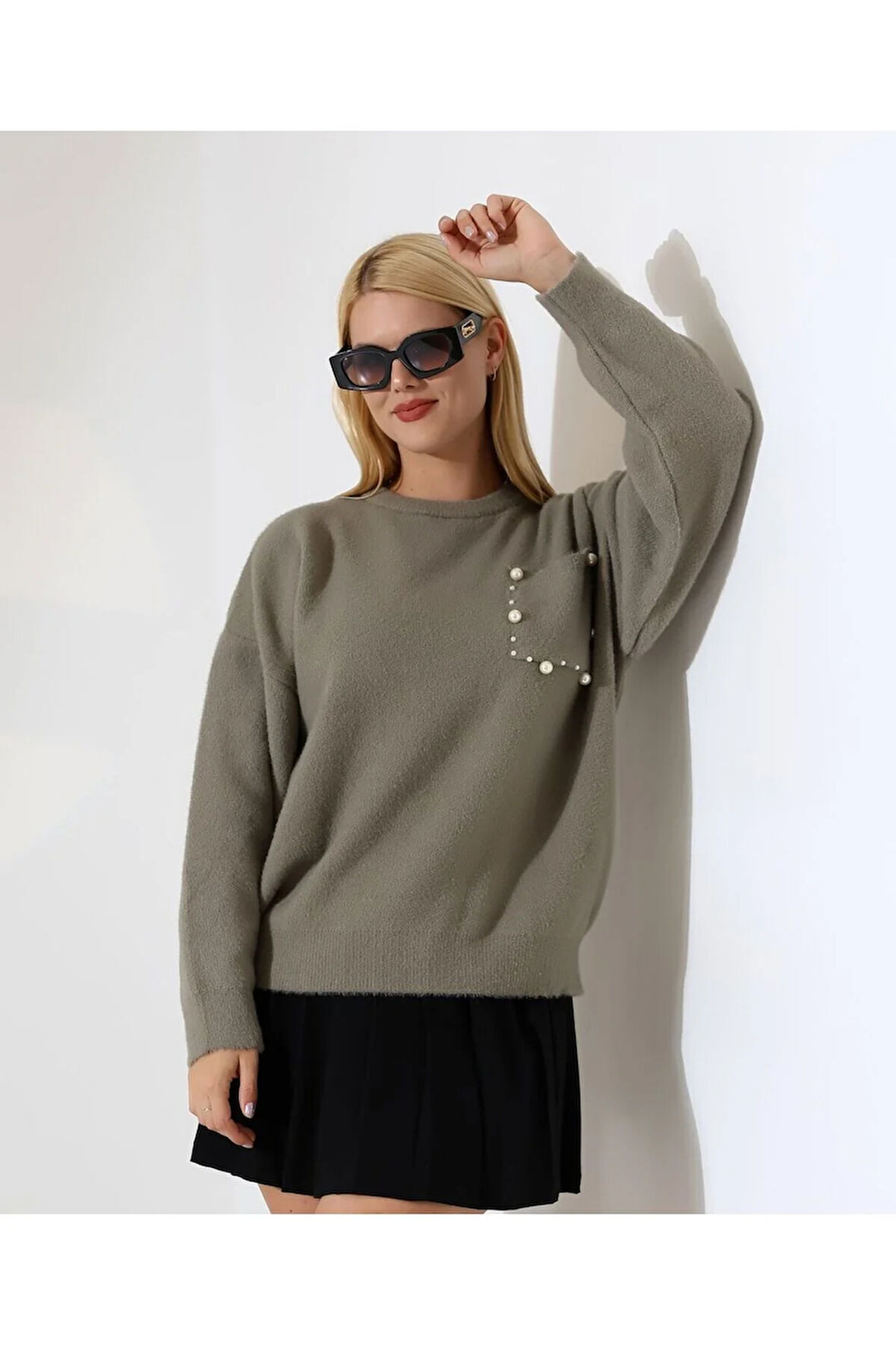 İnci Detaylı Cepli Dokuma Kazak